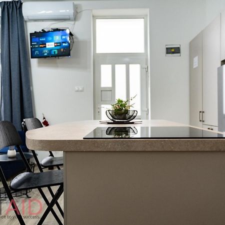 B17 Apartment - Hostaid Budapest Ngoại thất bức ảnh