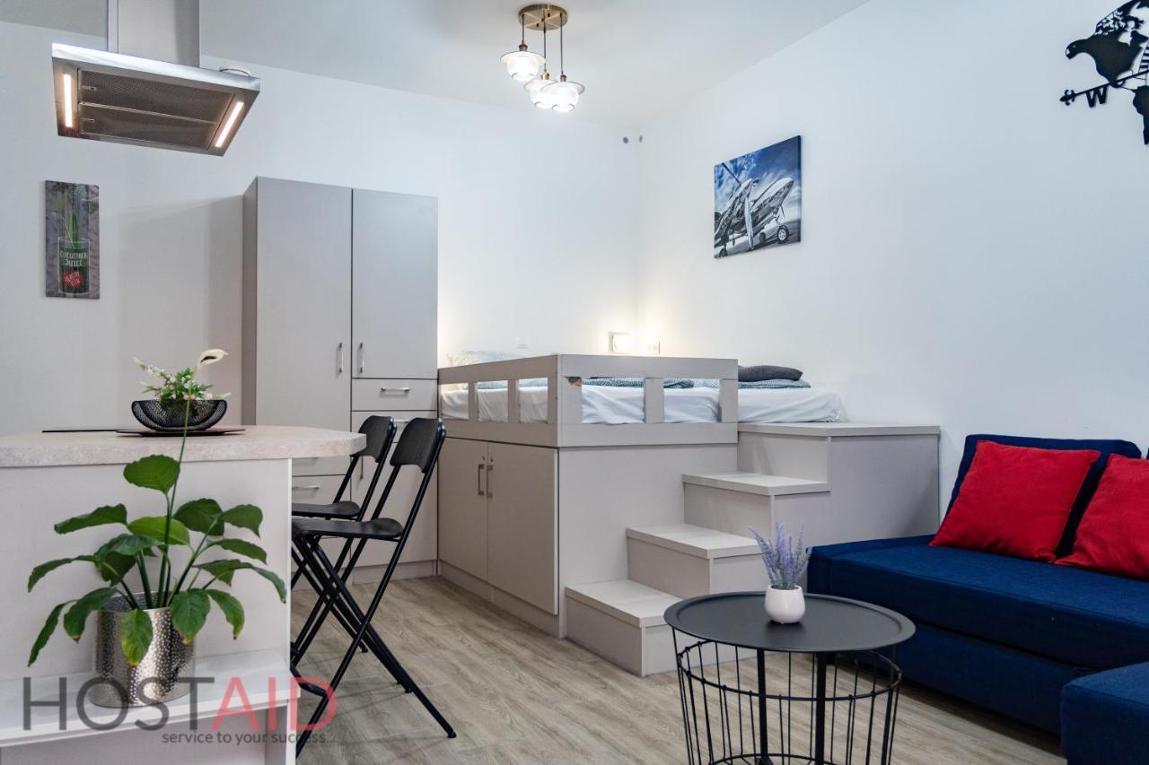 B17 Apartment - Hostaid Budapest Ngoại thất bức ảnh